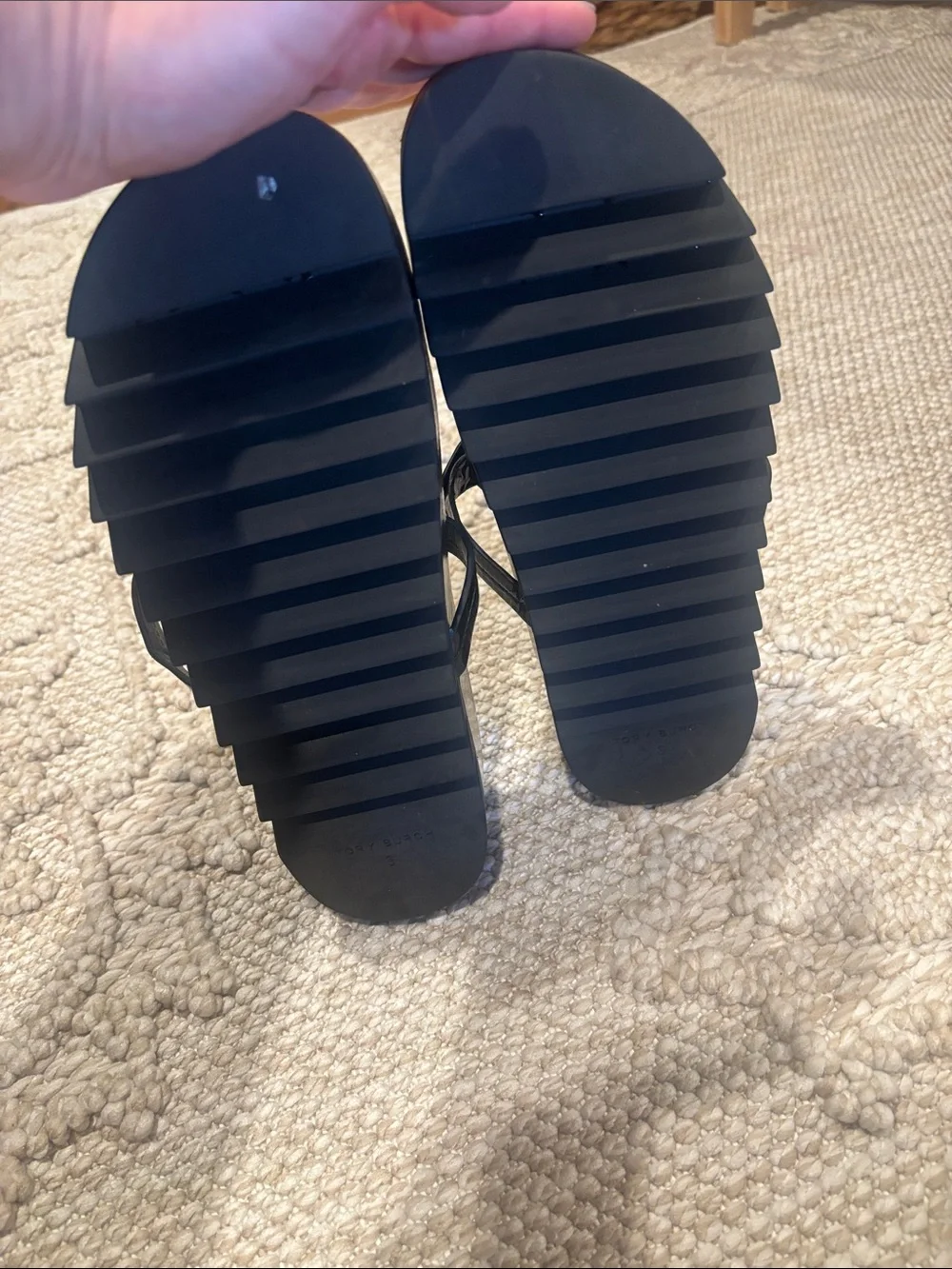 Tory Burch miller lug Black Patent Logo Thong Sandals
